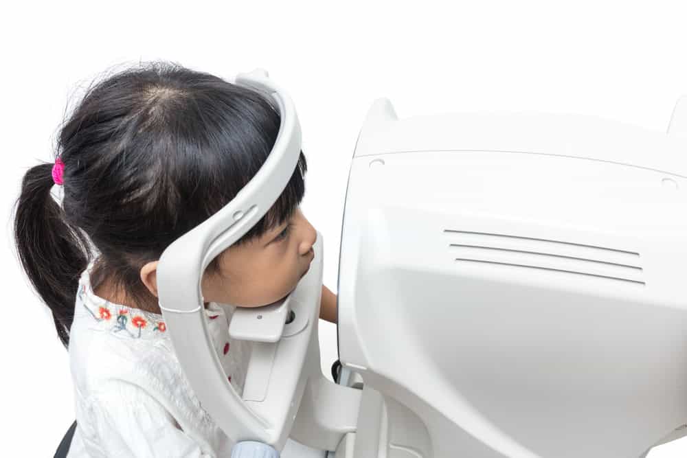 how is myopia measured in sydney with oct scans
