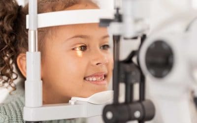 Myopia Glasses vs MiSight Contacts (Pros and Cons)