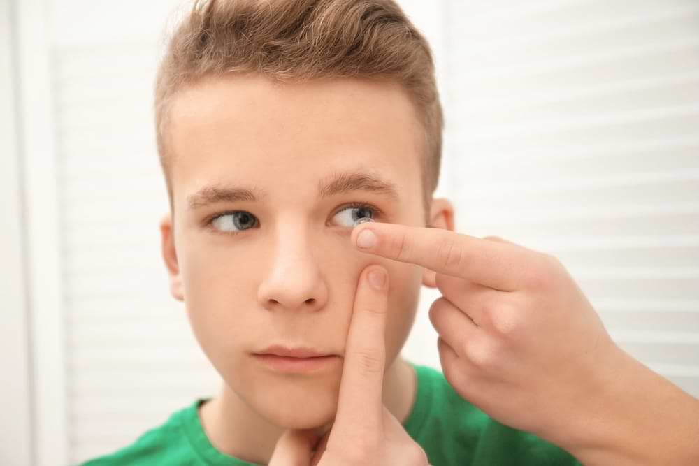 tips on contact lenses for children