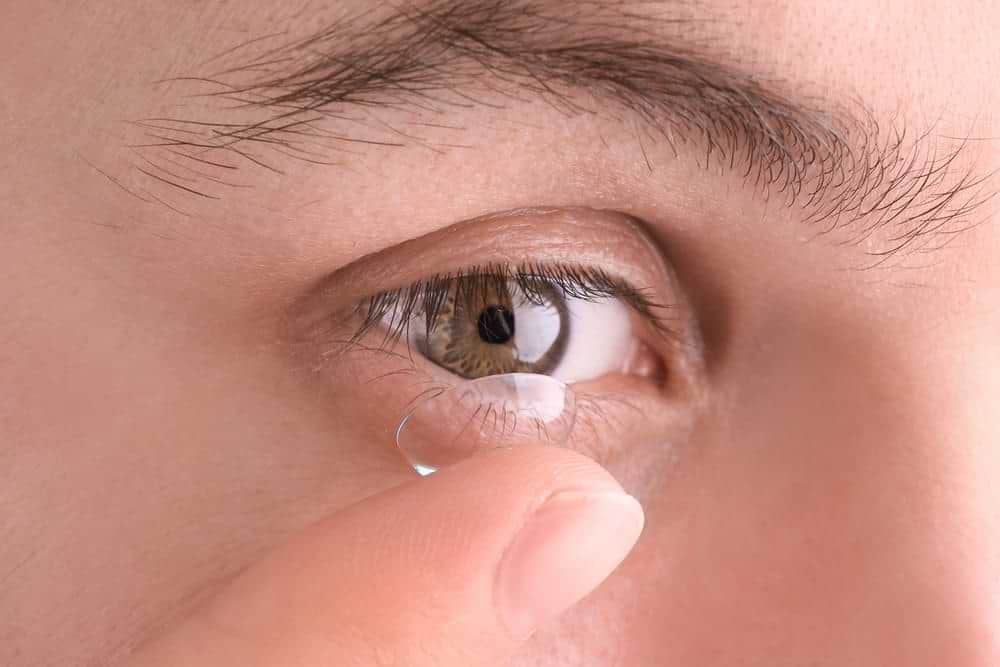 contact lens suitable dry eyes